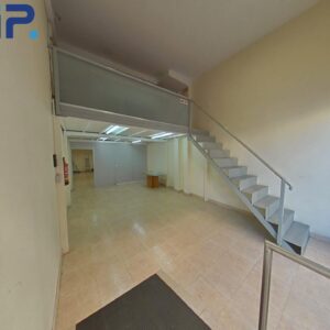 LOCAL COMERCIAL EN LLOGUER.ZONA HOSPITAL