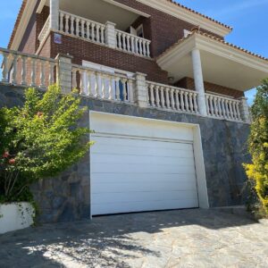 XALET EN VENDA A OLÈRDOLA