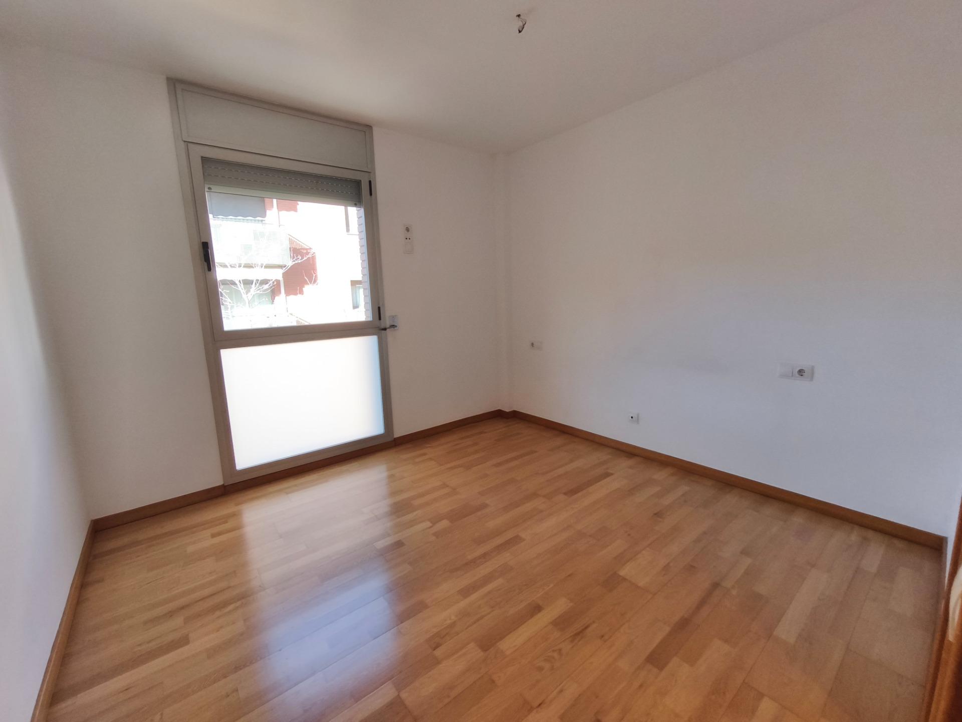 PIS EN LLOGUER- SANT JULIÀ ( VILAFRANCA DEL PENEDÈS)