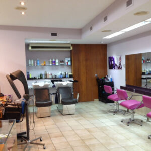 Local comercial en venta o *Opció compra*