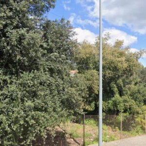 Terreny pla de 800m² a Urbanització de Muntanya