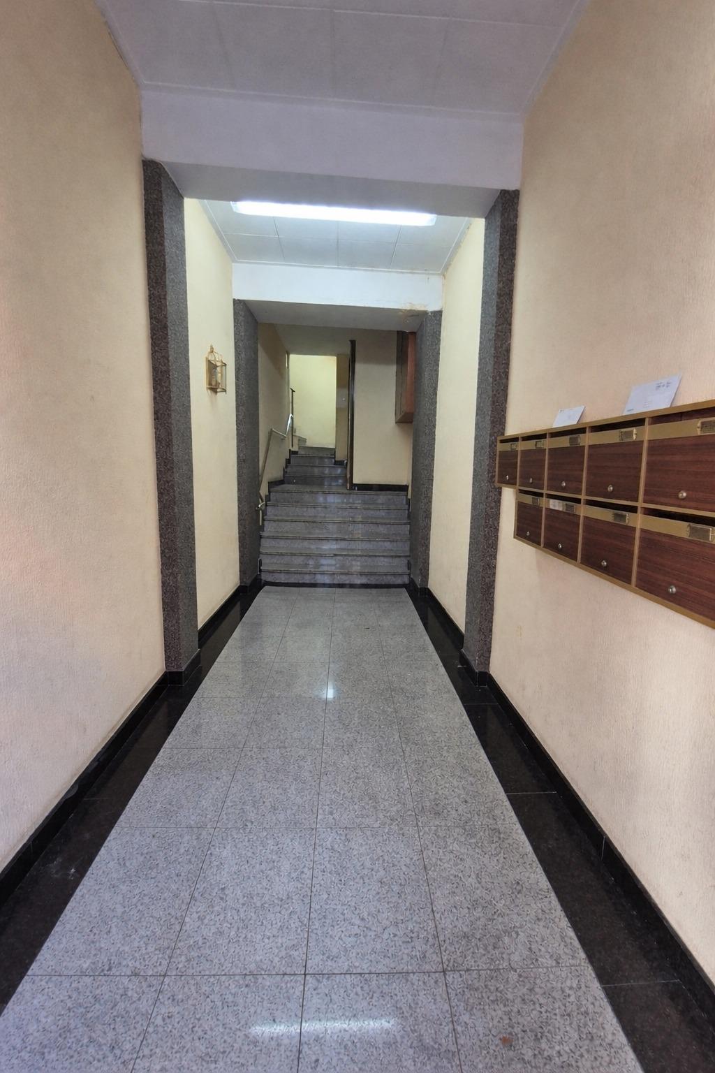 SOBREATICO EN VENTA CON 2 TERRAZAS EN ZONA FONT DE LA GUATLLA (BARCELONA)