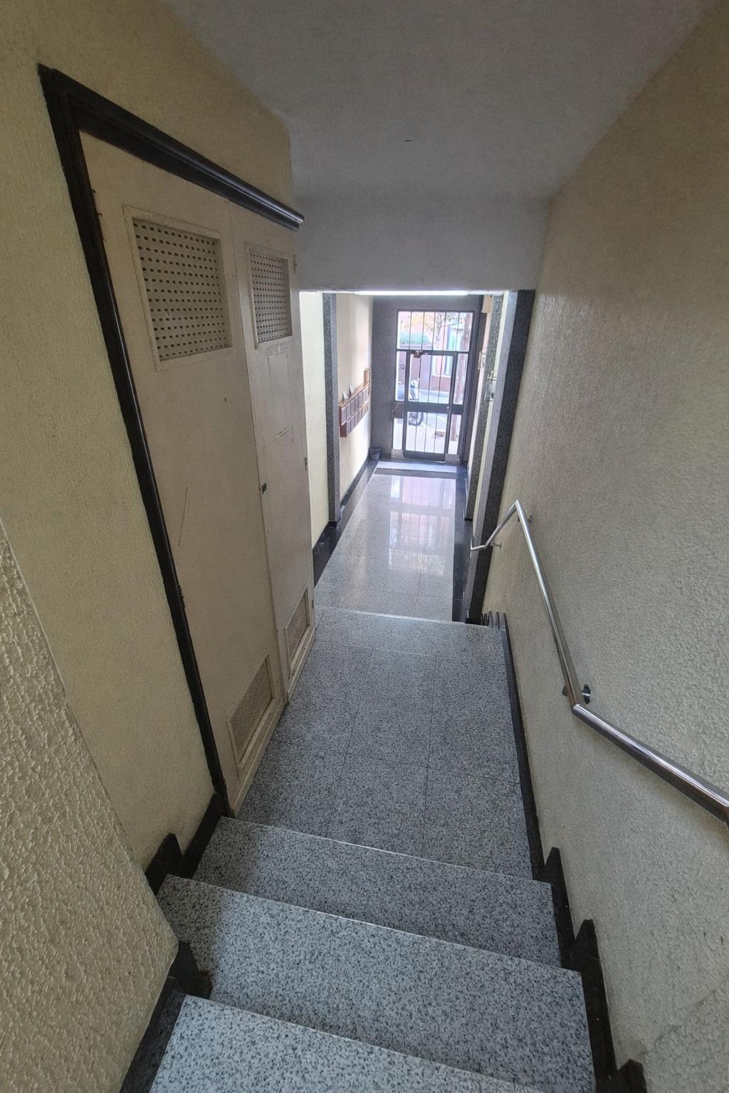 SOBREATICO EN VENTA CON 2 TERRAZAS EN ZONA FONT DE LA GUATLLA (BARCELONA)