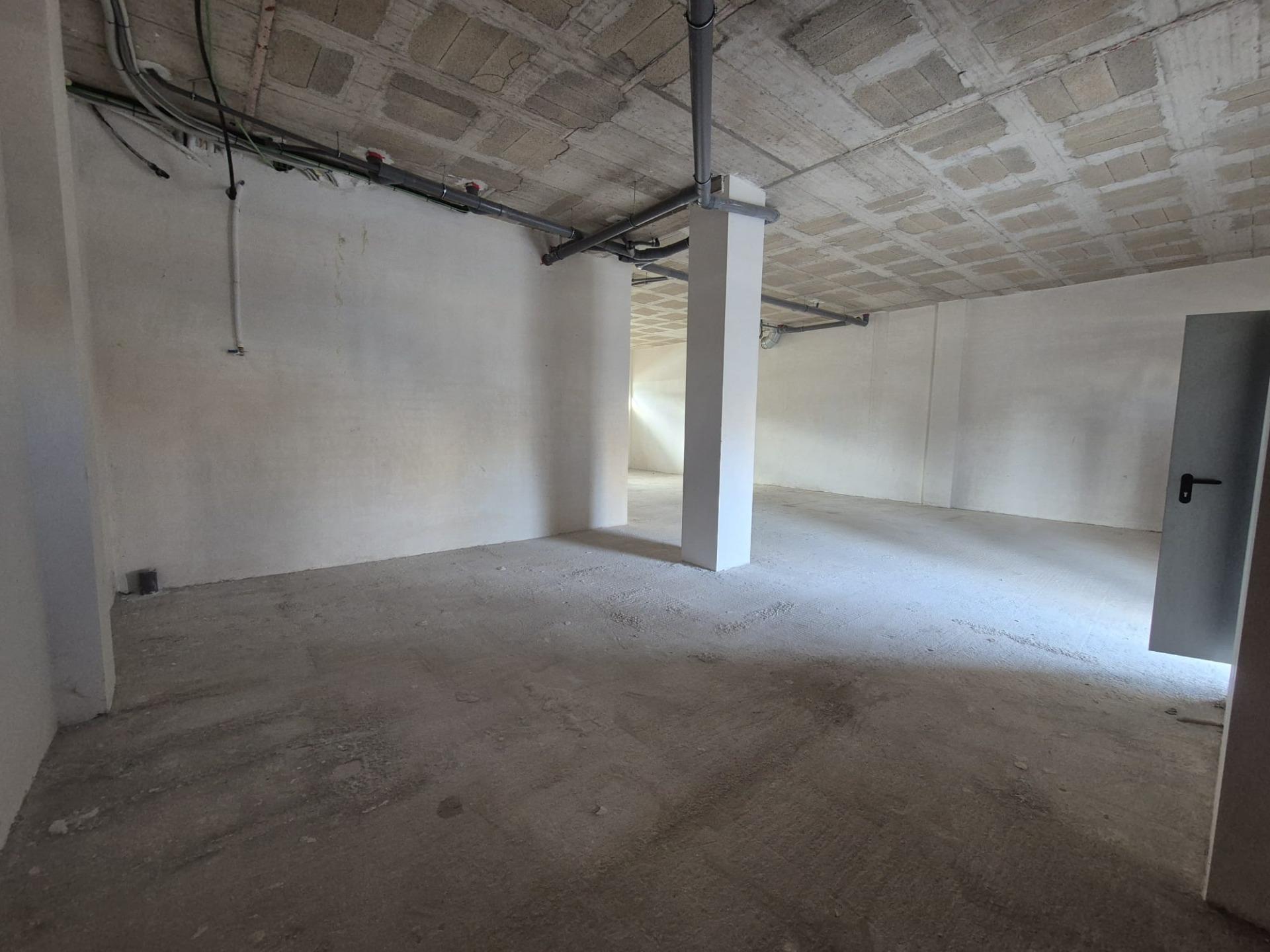 LOCAL EN EDIFICI D'OBRA NOVA AMB MOLTES POSSIBILITATS