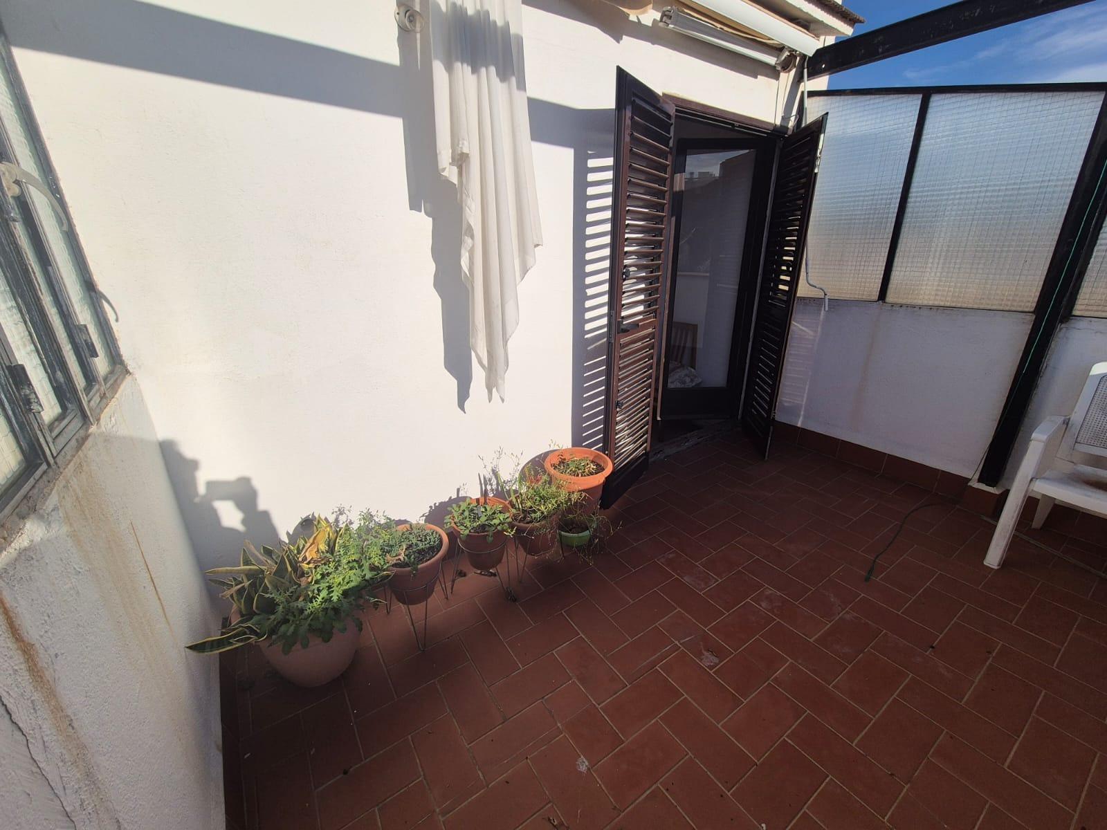 SOBREATICO EN VENTA CON 2 TERRAZAS EN ZONA FONT DE LA GUATLLA (BARCELONA)