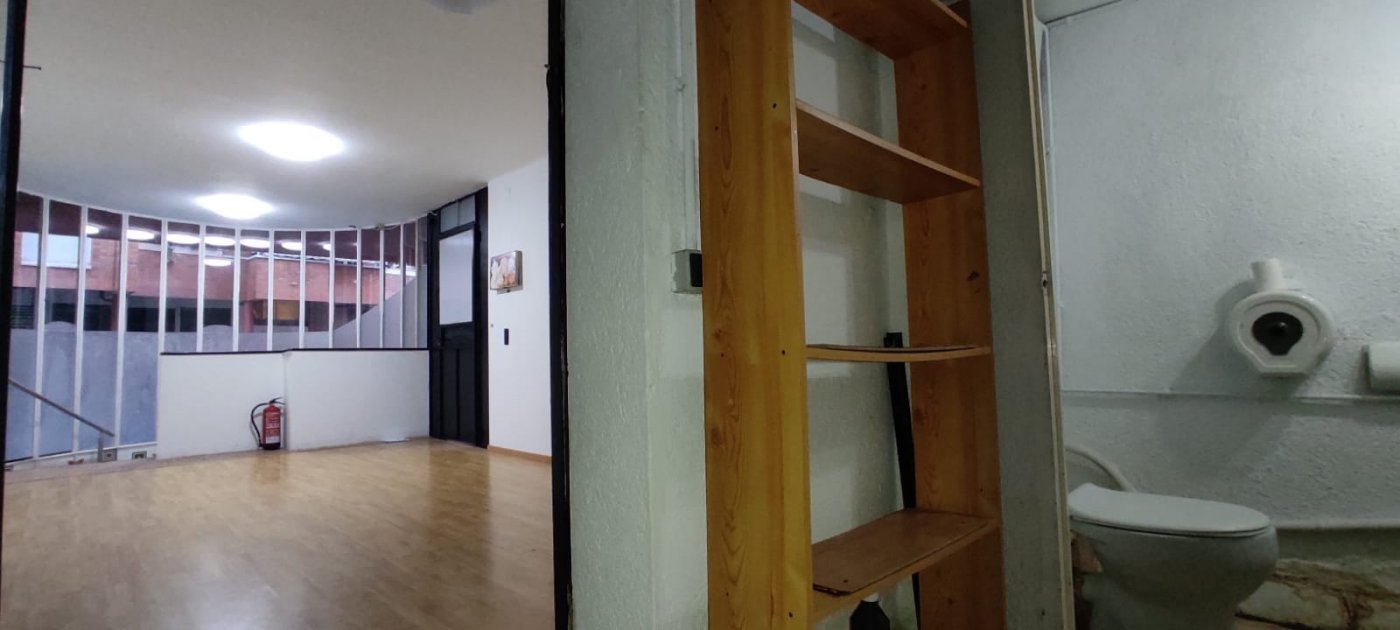 LOCAL COMERCIAL EN VENDA A VILAFRANCA