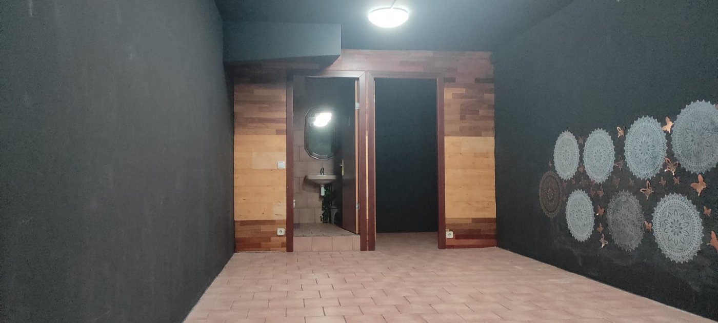 LOCAL COMERCIAL EN VENDA A VILAFRANCA