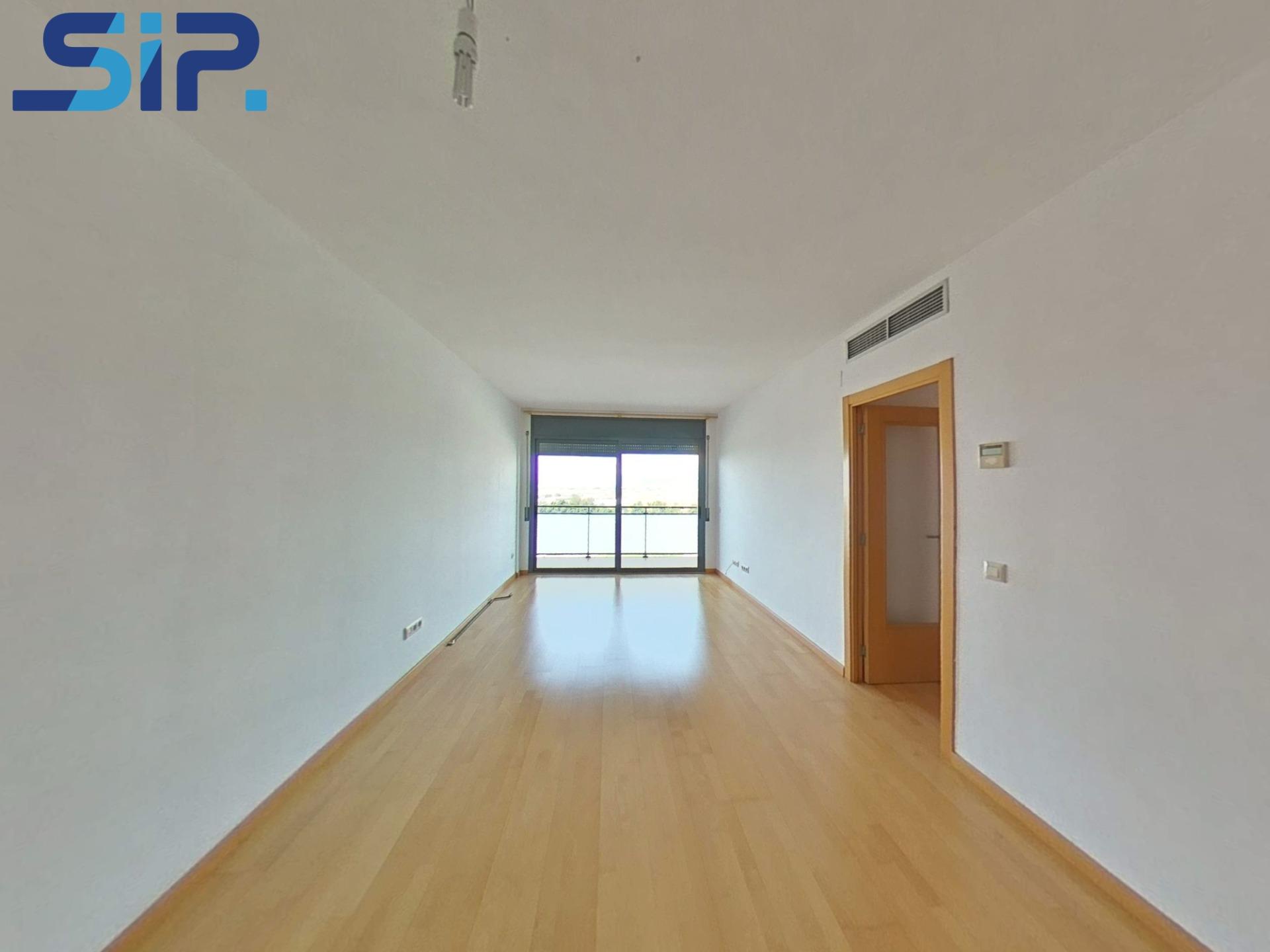 ¡Luminoso piso en venta en la Girada (Vilafranca)!