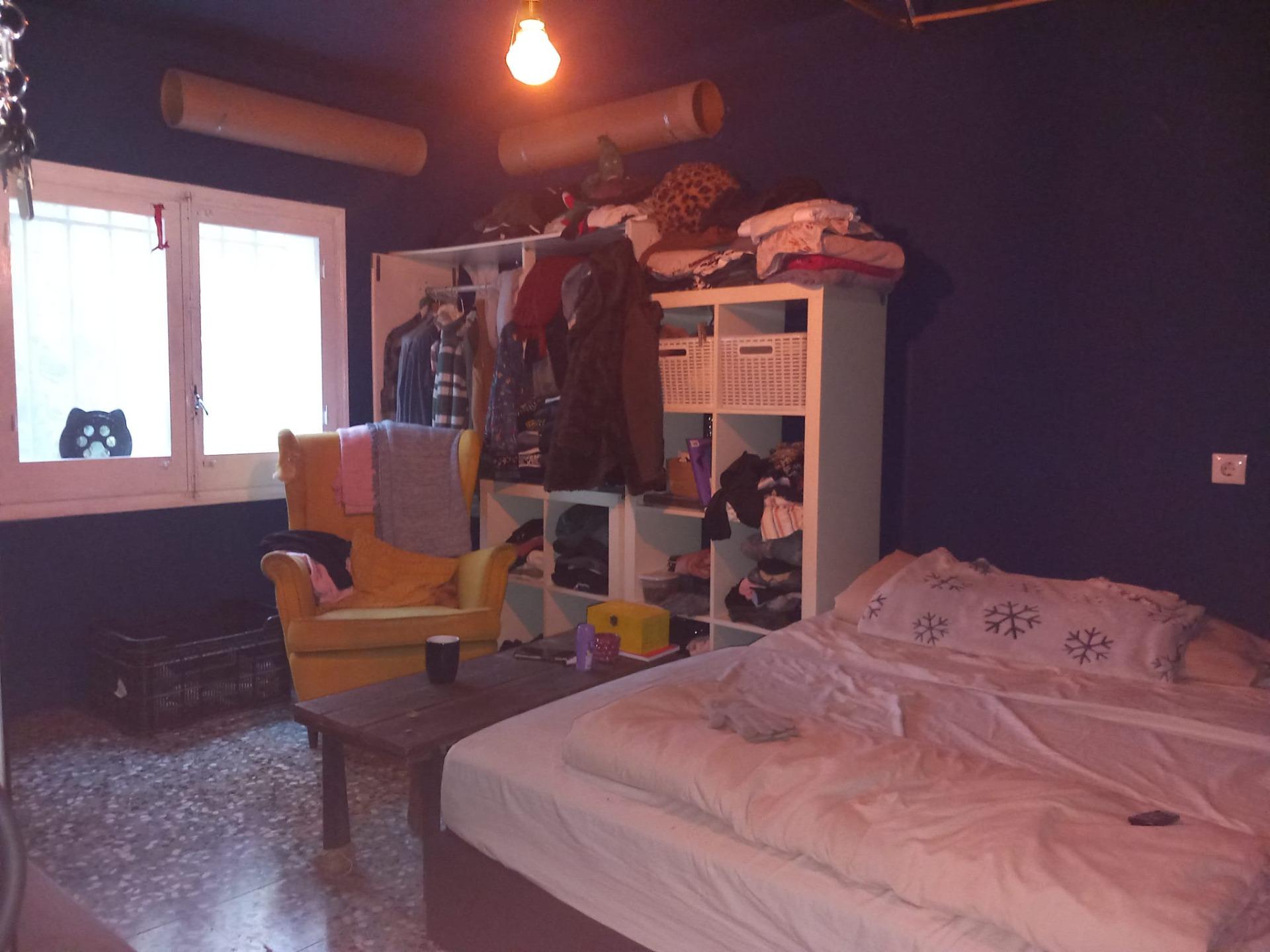 Casa en parcela llana de 1864m²