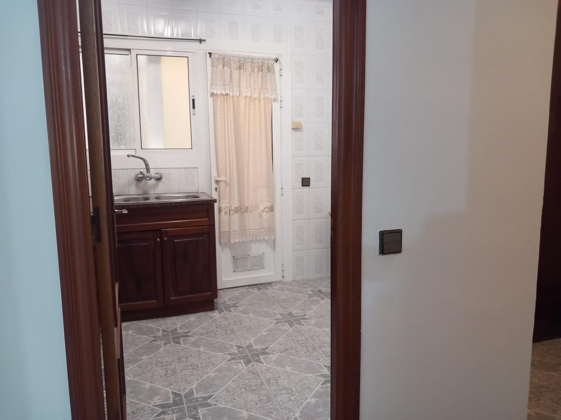 Pis espaiós de 4 habitacions a Les Clotes de Vilafranca