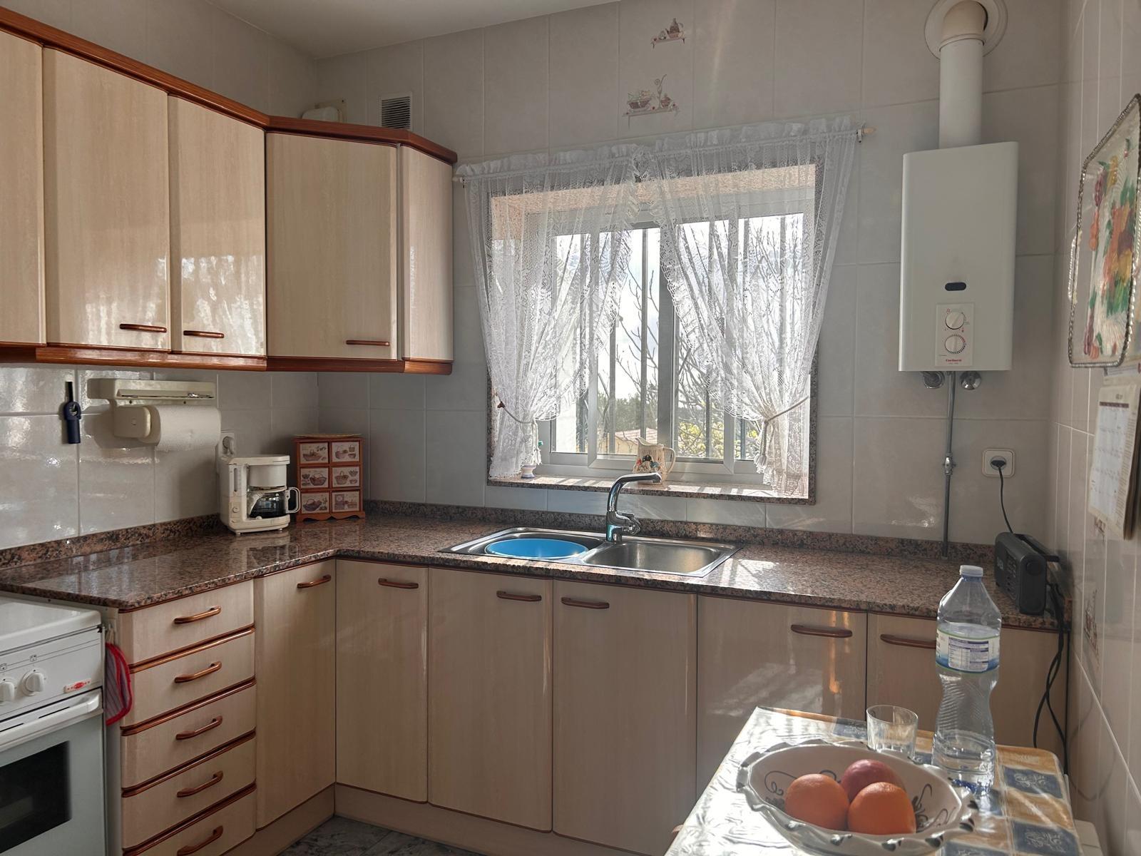 Casa a quatre vents en terreny pla de 1.314m²