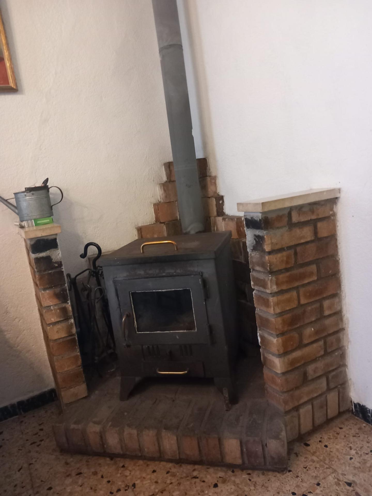 Casa 4 vents a parcel·la plana de 3.200m²